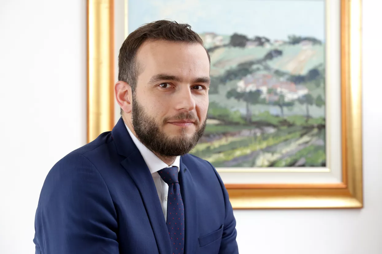 Aladrović: Mjere pomoći idu mjesec za mjesec, u lipnju regulacija skraćenog radnog vremena