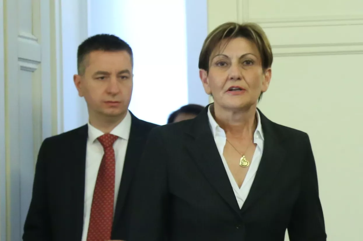 [EKSKLUZIVNO] Previranja u HUP-u: Kandidati za novo vodstvo Fabris Peru&scaron;ko i Martina Dalić!