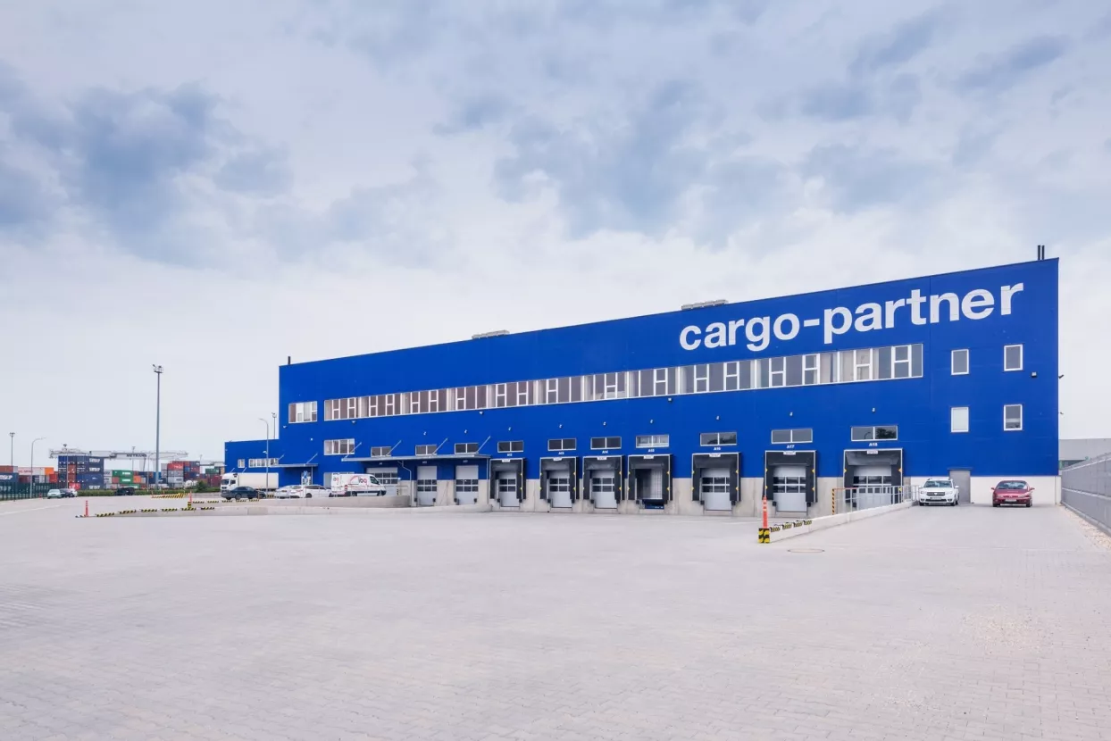 cargo-partner pro&scaron;irio iLogistički centar u Dunajskoj Stredi