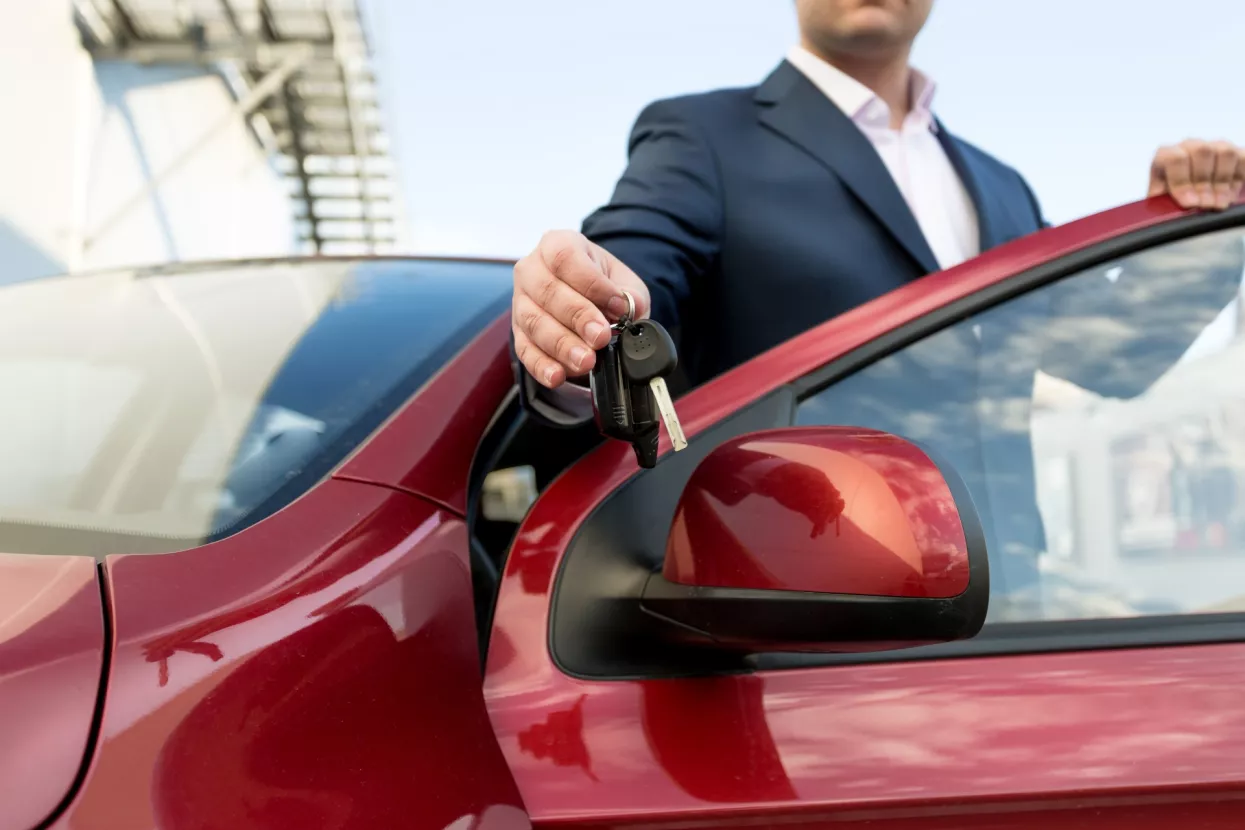 Prijetnja raskida ugovora za automobile nadvija se nad leasing-kuće
