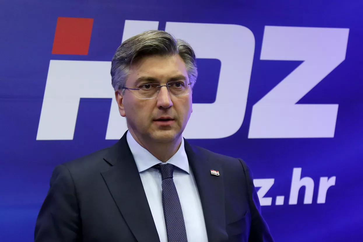 HDZ-u pobjeda u devet izbornih jedinica, Restartu u dvije
