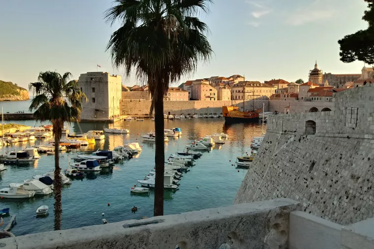 Sjeverni Jadran turistima prvi izbor, Dubrovnik se grčevito bori za svoj dio turističkog kolača