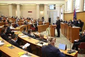 Danas u Hrvatskoj: Sabor o premijerovom izvje&scaron;ću o sastanku Europskog vijeća, komemoracija u Glini...