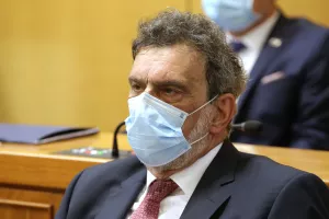 Obavijest svim roditeljima - danas ministar Fuchs predstavlja Upute za vrtiće i &scaron;kole za novu &scaron;kolsku godinu