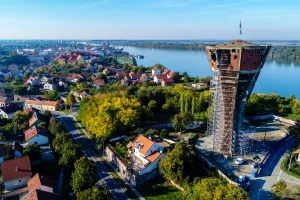 Danas u Hrvatskoj: Komemoracija u Vukovaru povodom stradanja četvrti Borovo, Sabor o proračunu, Vlada o Ovr&scaron;nom zakonu...
