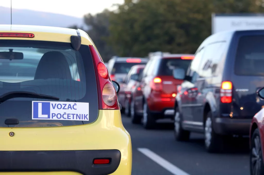 Konkurentniji start na trži&scaron;tu rada: Dvadeset troje udomljene djece dobilo vozački ispit