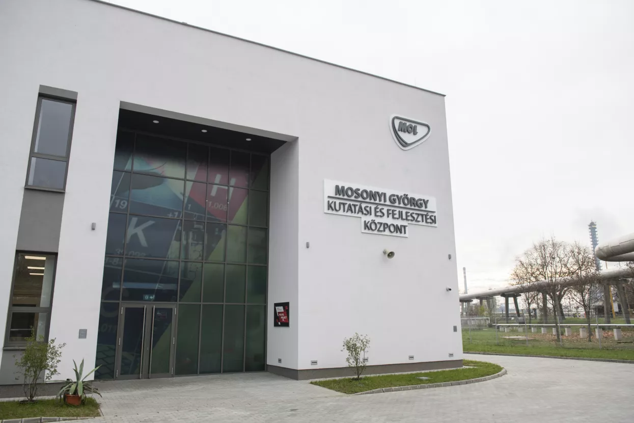 MOL dovr&scaron;io novi centar za istraživanje i razvoj u Sz&aacute;zhalombatti