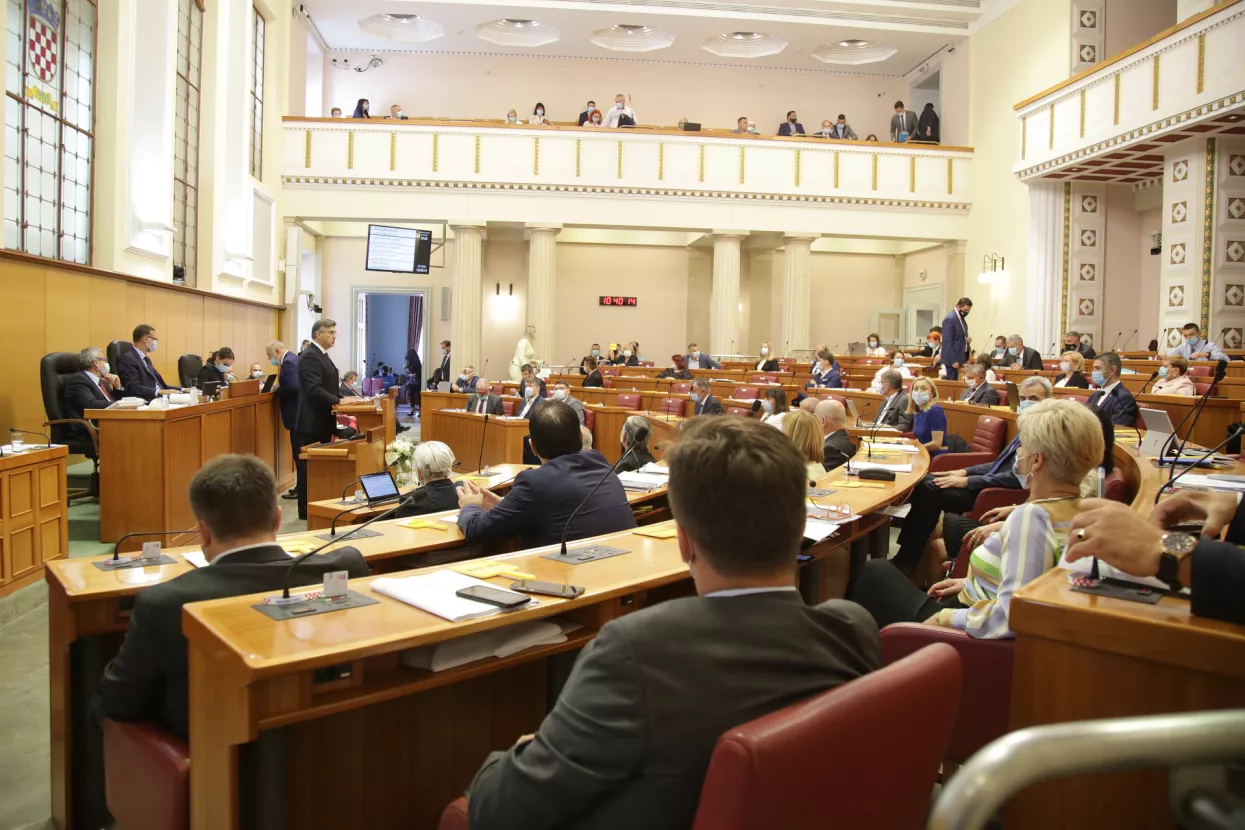 Danas u Hrvatskoj: Sabor o poreznom zakonu, 29. godi&scaron;njica pogibije pilota i padobranaca HRZ-a...
