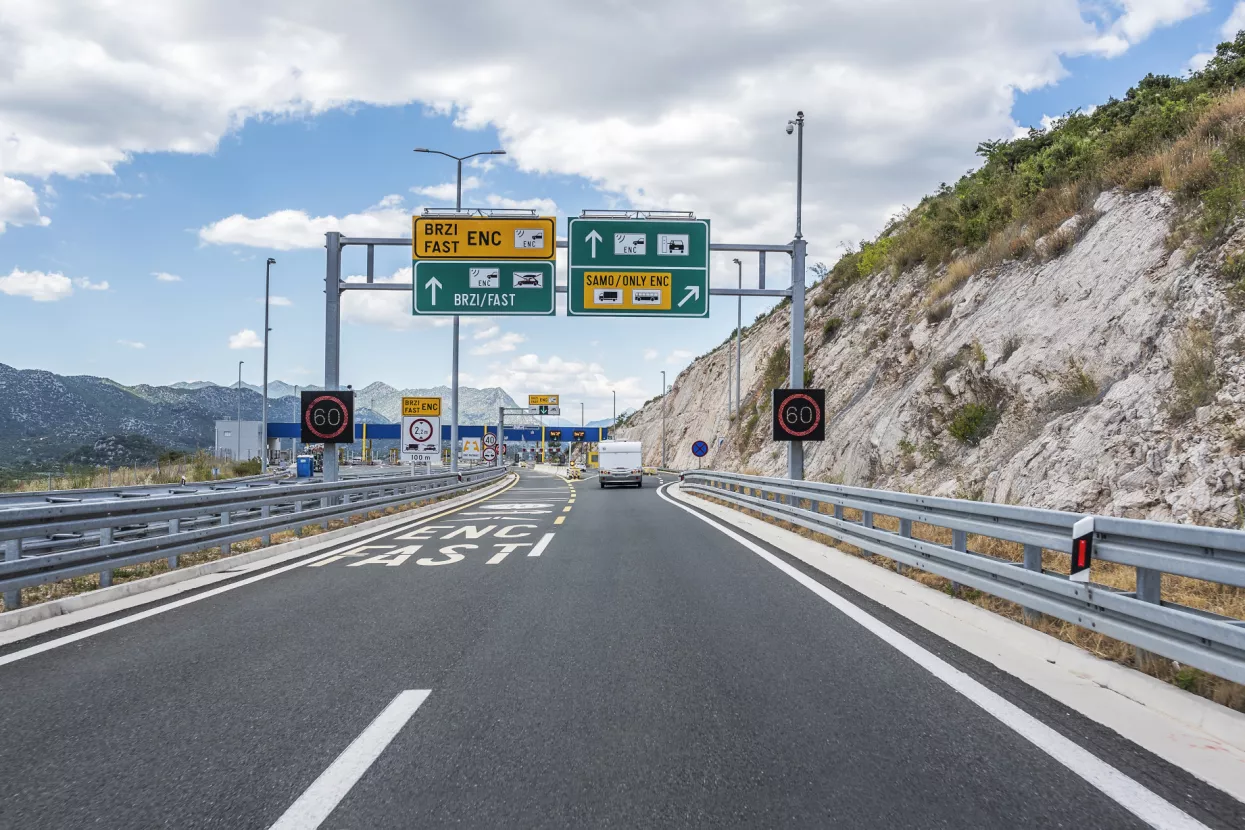 S prvim danom 2021. Autocesta Rijeka-Zagreb d.d. i Hrvatske autoceste d.o.o. postaju jedna tvrtka