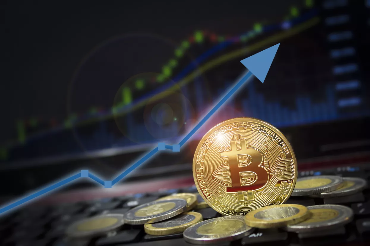 Bitcoin nastavlja obarati rekorde