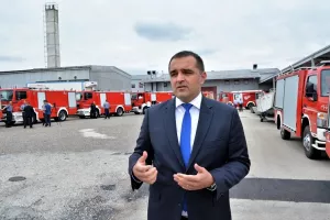 ROBNE ZALIHE Roba se &scaron;alje prema nalogu Ravnateljstva civilne za&scaron;tite