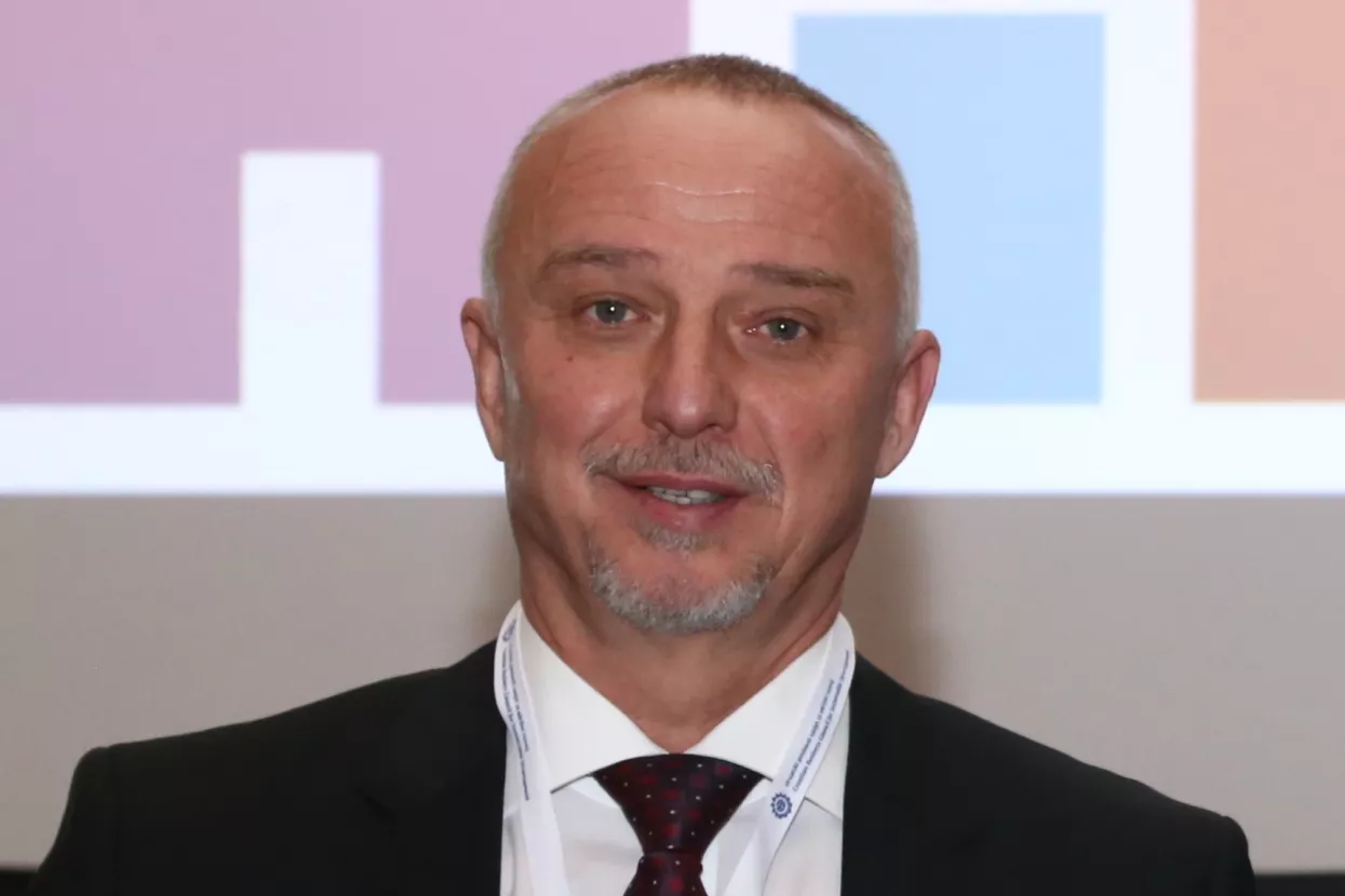 Tvornica Hipp u Glini zatvorena zbog o&scaron;tećenja, radnicima pomažu financijski i u sanaciji kuća