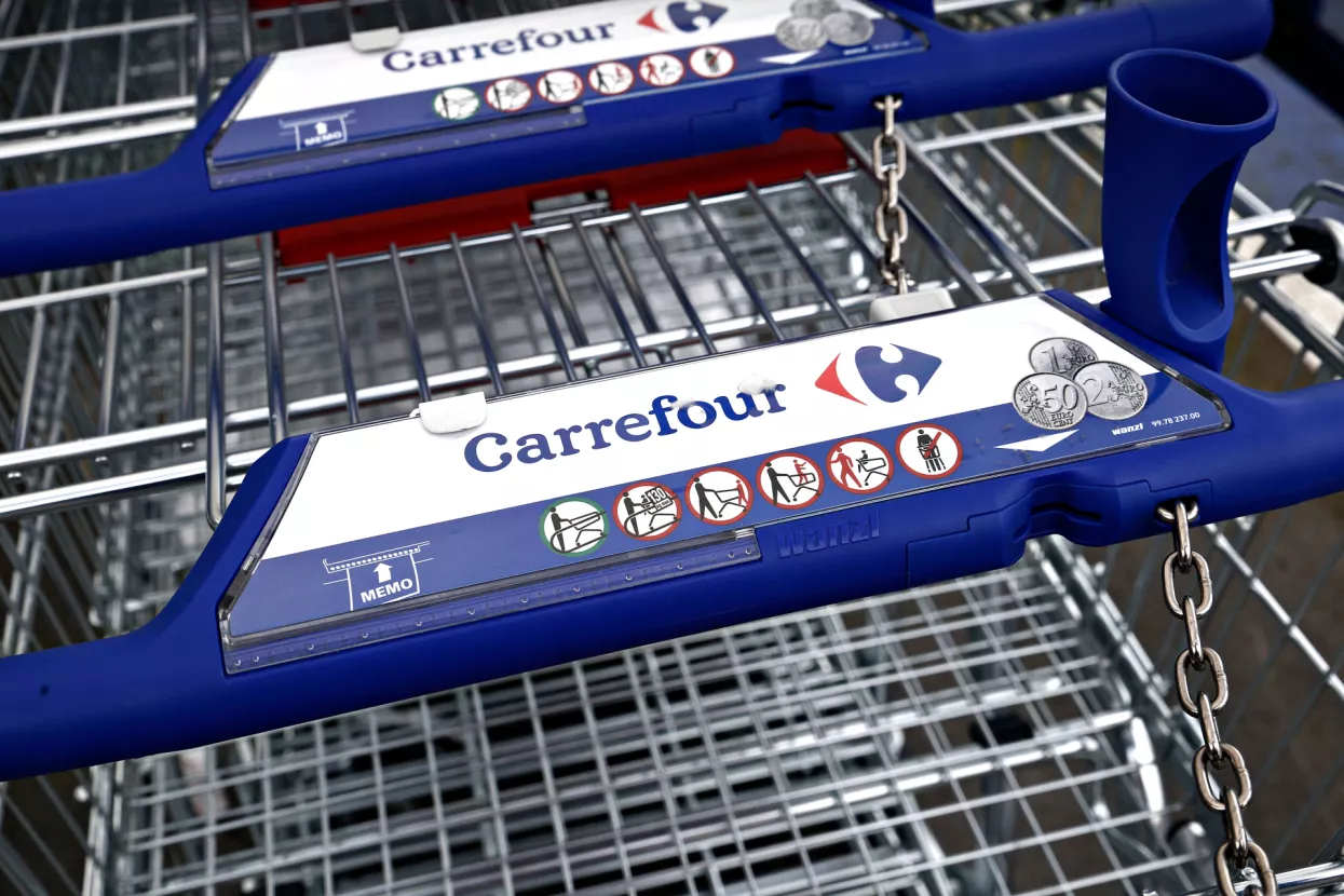 Preuzimanje Carrefoura - Francuzi zao&scaron;trili stav