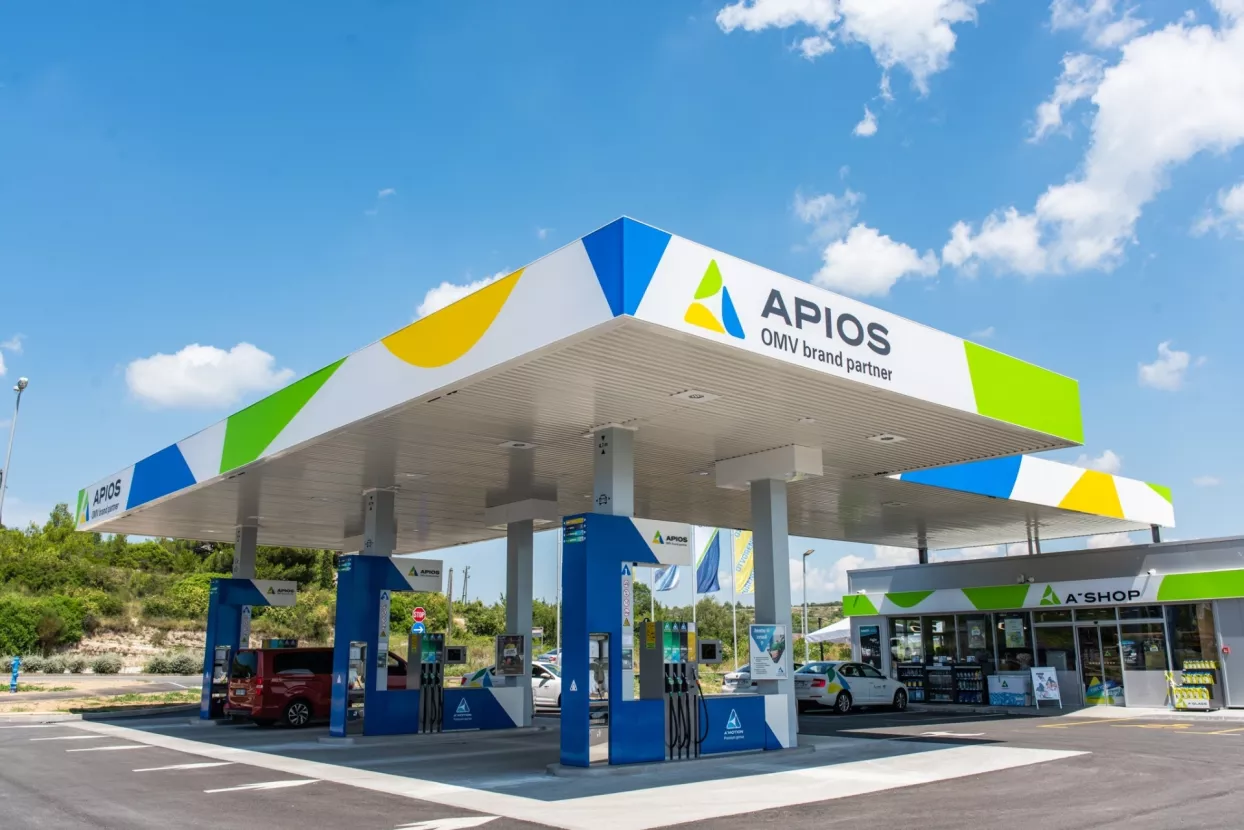 Nakon Croduxa prodan i hrvatski naftni distributer Apios