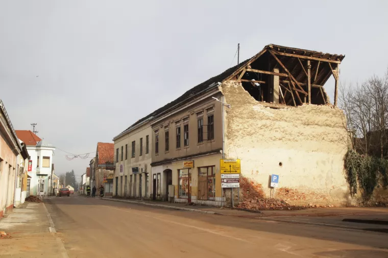 Danas u Hrvatskoj: 27. obljetnica Počasno-za&scaron;titne bojne, HCK kreće s isplatom novca za stradale u potresu...