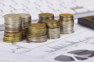 Bankama prepolovljena dobit, očekuje se porast lo&scaron;ih kredita