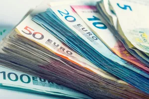 NOVCA K'O BLATA - Toliko je novca u bankama da je a vista &scaron;tednja postala atraktivna