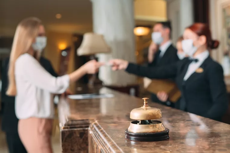 Prema prvim anketama 35 tisuća turističkih djelatnika želi se cijepiti. Hoće li uloviti sezonu?
