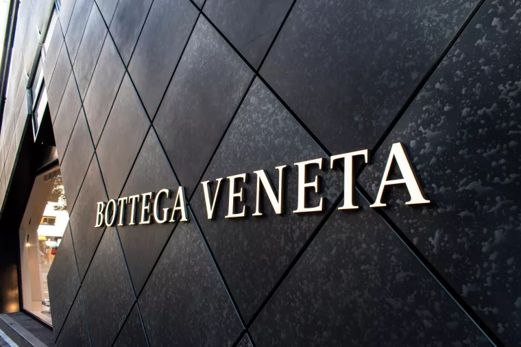 Nakon brisanja profila na dru&scaron;tvenim mrežama, Bottega Veneta lansirala digitalni časopis