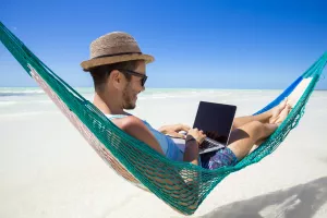 Kako se prije četvrt stoljeća pisalo o danas ultra popularnim digitalnim nomadima