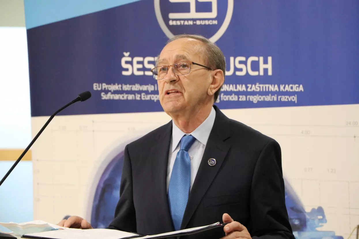 &Scaron;estan-Busch: Multifunkcionalna za&scaron;titna kaciga primjer je suradnje javnog i privatnog sektora