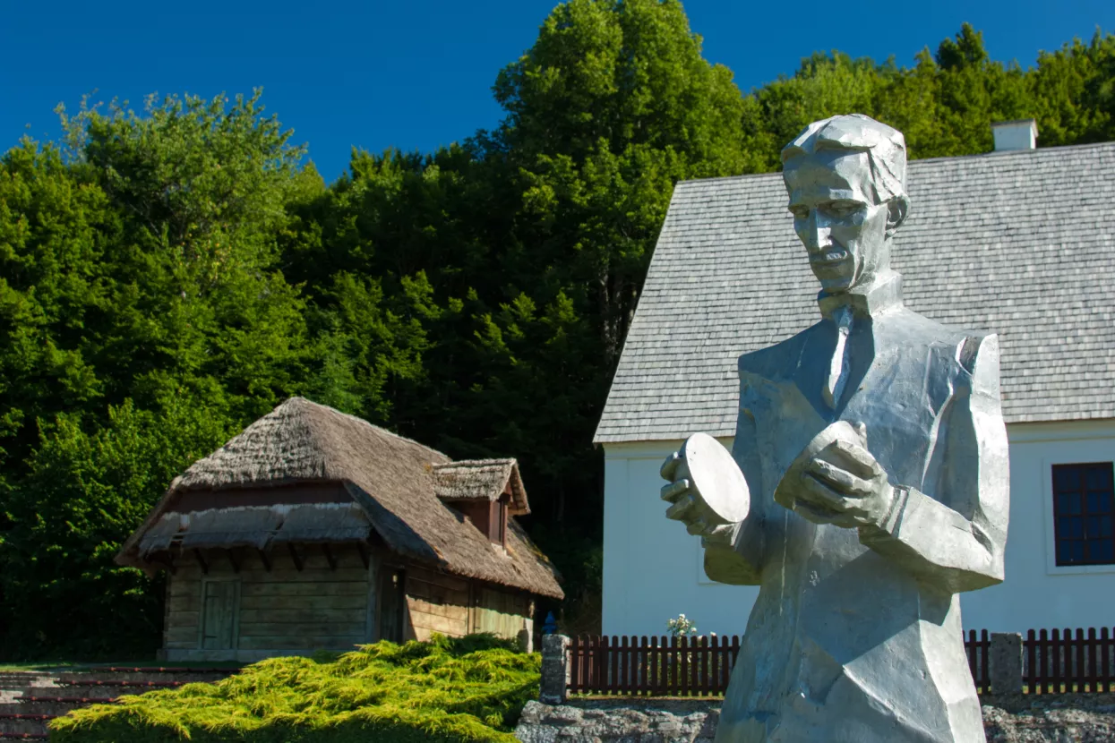 Nikola Tesla poduzetnički centar - polazna točka za mlade poduzetnike i one koji će to tek postati