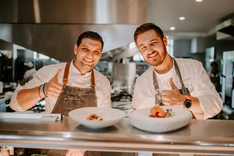 Stjepan Vukadin, novi član žirija Masterchef, gostuje u Grčkoj na Kouzina Feastu