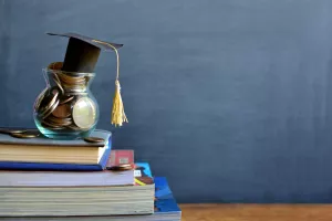 Studiranje u inozemstvu: Skupo i daleko, ali pomaže pri kasnijem zapo&scaron;ljavanju