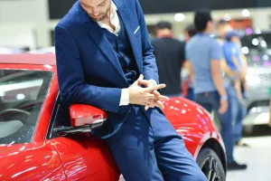 Da ne bi utonuo u zaborav, Ferrari u&scaron;ao u modni biznis