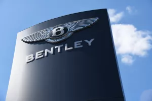 Bentley razvio sustav koji glazbu u automobilu usklađuje s raspoloženjem vozača