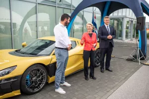 Rimac: Robotaxiji će se 2024. voziti ulicama Zagreba, imamo u najavi jo&scaron; investicija u proizvodnju i razvoj
