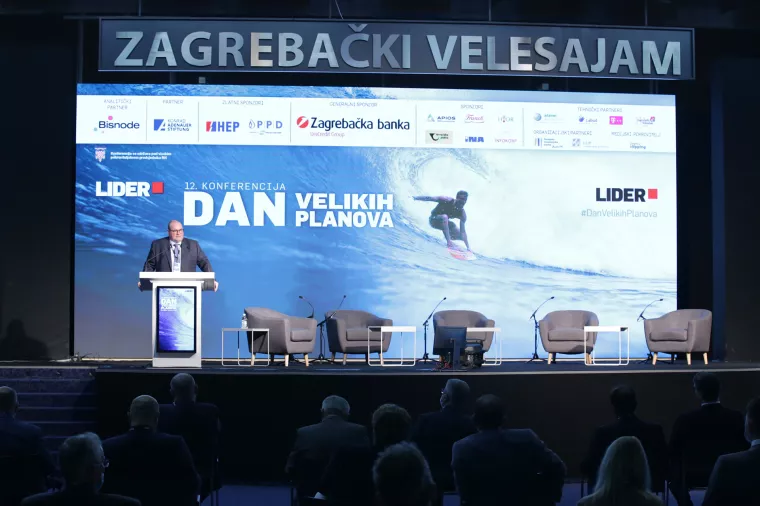 Miodrag &Scaron;ajatović: 'Dan velikih planova' &ndash; konferencija koja se otela kontroli