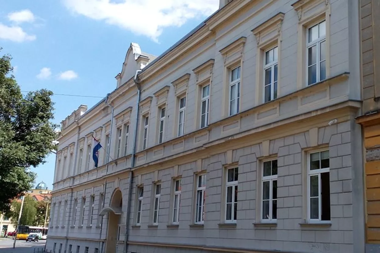 Imenovane nove prodekanice i prodekani Ekonomskog fakulteta u Osijeku