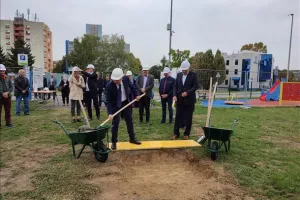 Započela gradnja zgrade na Trgu dr. Franje Tuđmana u Kutini