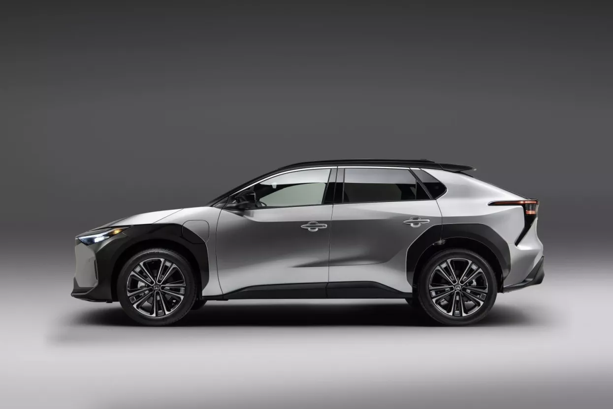 [Video] Prvi Toyotin model 'beyond zero'