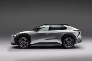 [Video] Prvi Toyotin model 'beyond zero'
