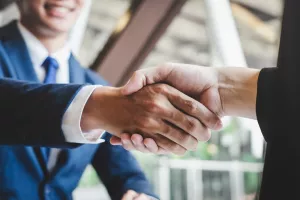 Daimler Mobility AG i Summit Leasing Slovenija potpisuju ugovor o prodaji dru&scaron;tva Mercedes-Benz Leasing Hrvatska