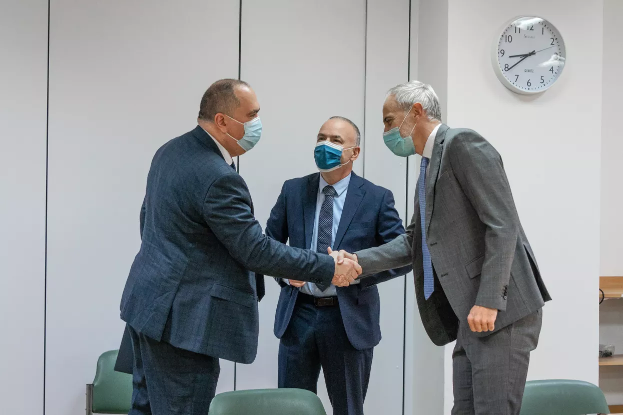MK Group i AIK Banka doniraju 100 tisuća eura za hrvatsko rodili&scaron;te