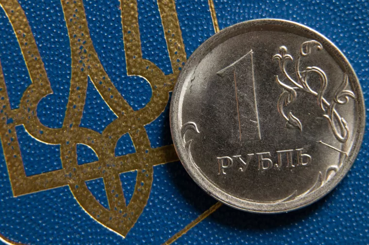 Putin nikoga ne može natjerati da kupuje rublje