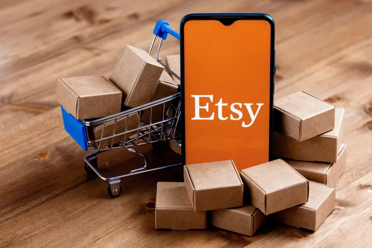 U &scaron;trajku prodavači na Etsyju