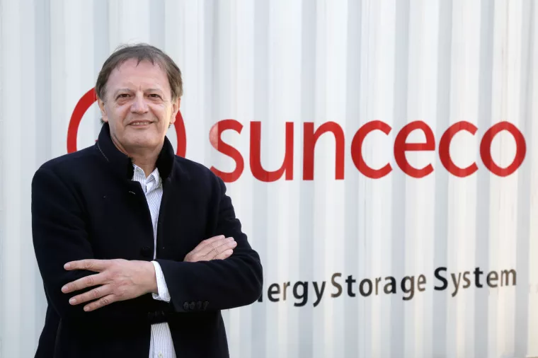 [Poslovna scena] Sunceco u staroj željezari proizvodi spremnike energije, a uskoro će i baterije za e-vozila