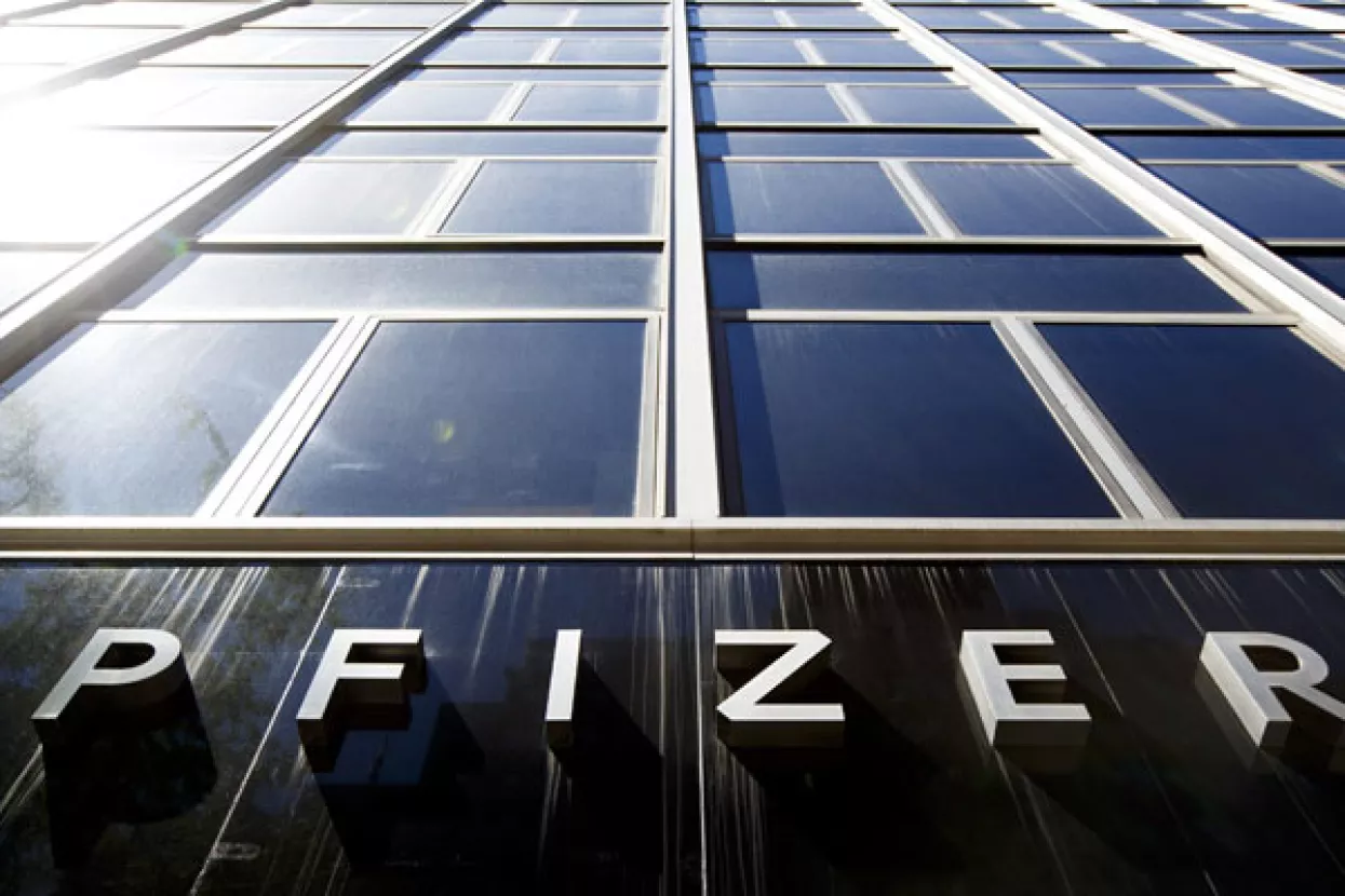 Pfizer potvrdio procjenu o 32 milijarde dolara prihoda od cjepiva u ovoj godini