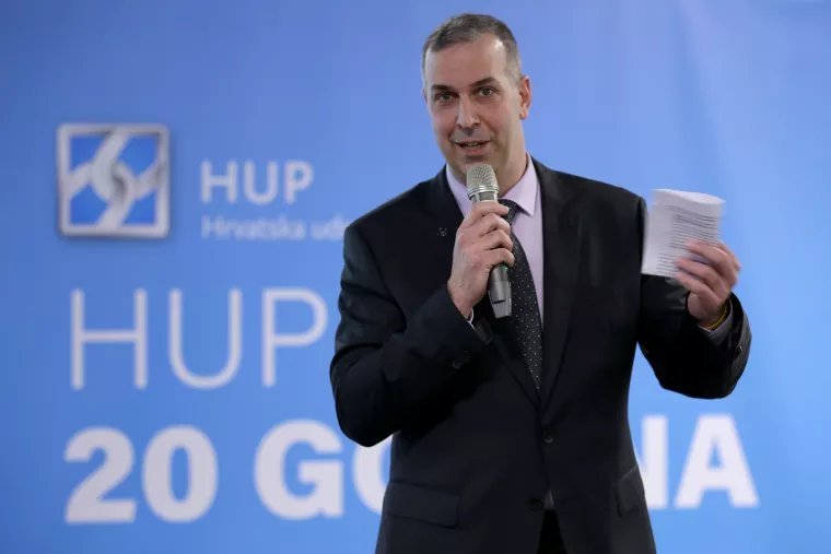 Furjan: &Scaron;vicarci u ožujku počnu raditi za sebe, Hrvati tek u srpnju ili kolovozu