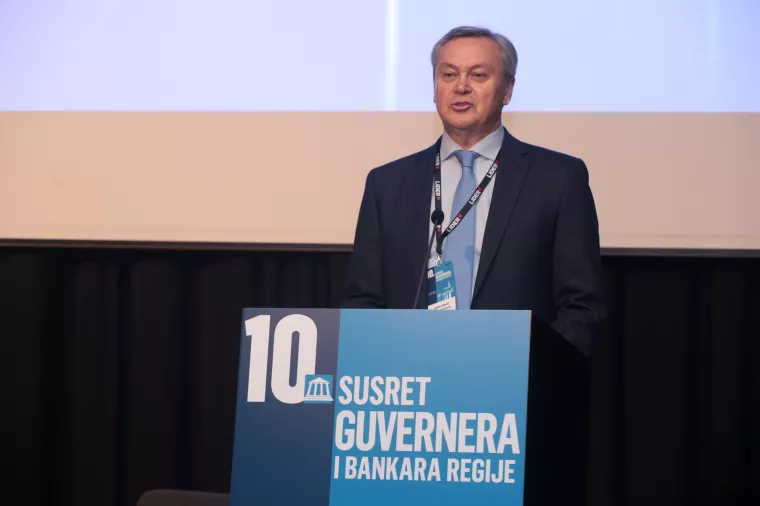 Započeo 10. Liderov susret guvernera i bankara regije s vrućim gospodarskim temama