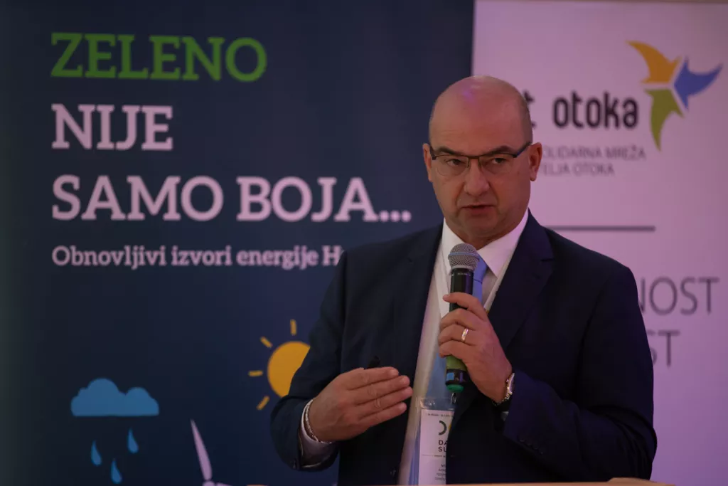 Novi Zakon o trži&scaron;tu električne energije izazvao kaos i dodatno usporio razvoj novih OIE projekata