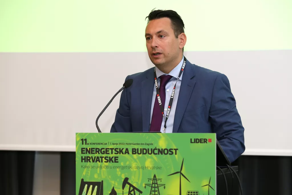 Koncept budućnosti energetike mora sadržavati naftu i plin i nove izvore poput vodika