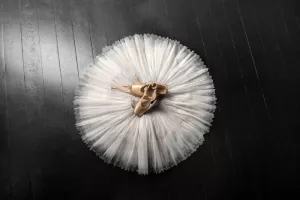 Balletcore: Novi modni trend zbog kojeg i mu&scaron;karci obuvaju baletne papučice