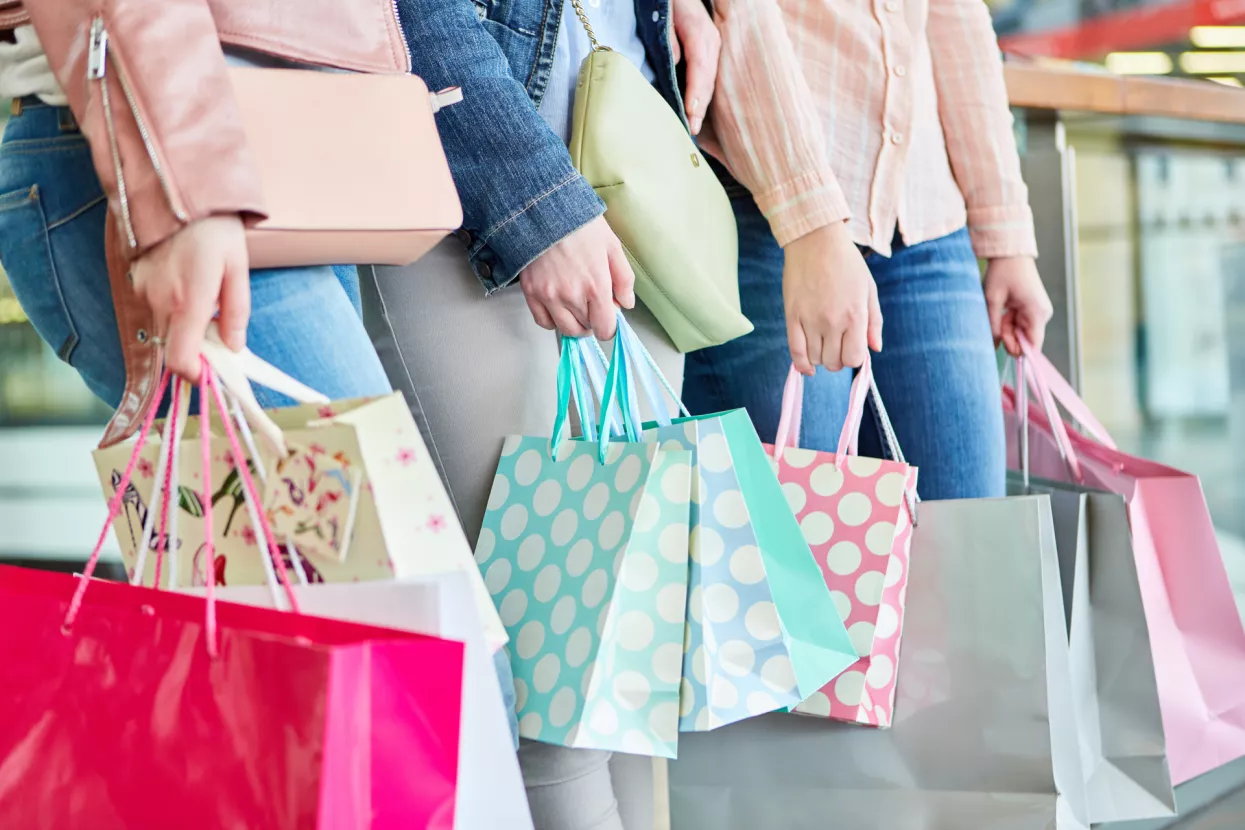 Est&eacute;e Laundry podijelio savjete o tome kako kupovati beauty brendove bez grižnje savjesti