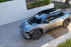 [Video] Na domaće trži&scaron;te stigla prva električna Toyota