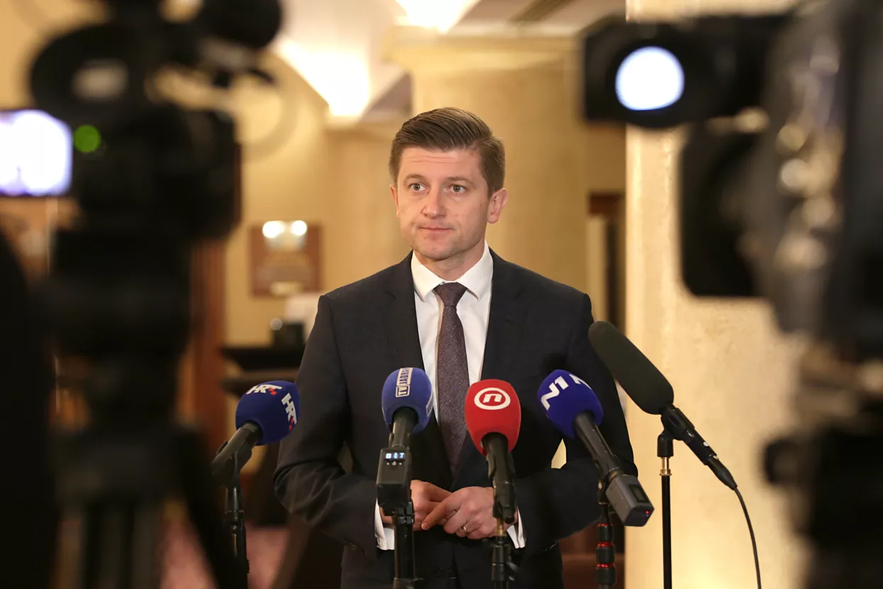 Marić vi&scaron;e nije imao Plenkovićevu podr&scaron;ku u čuvanju državne blagajne